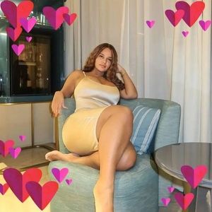 Meet your Posher, Newport